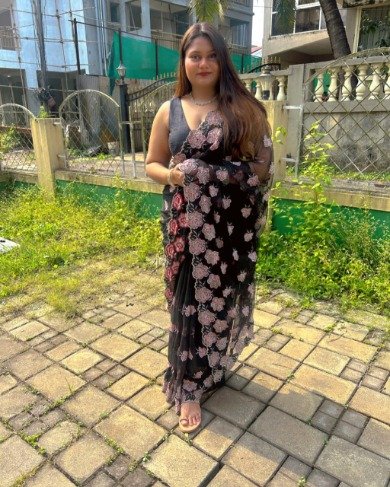 high profile Call Girls in Panchsheel Park